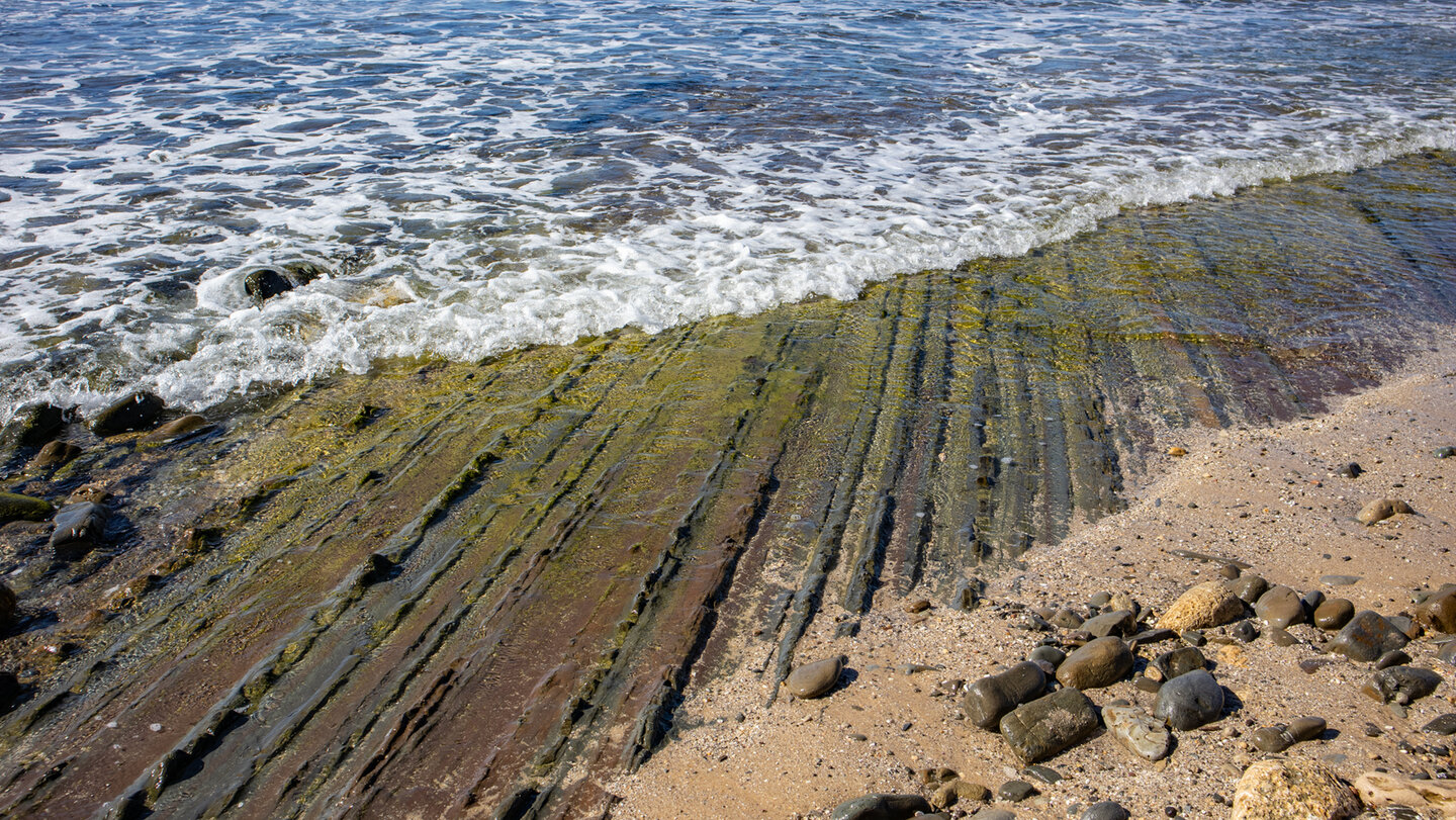 Flyschgestein an den Stränden bei Bolonia | © Sunhikes