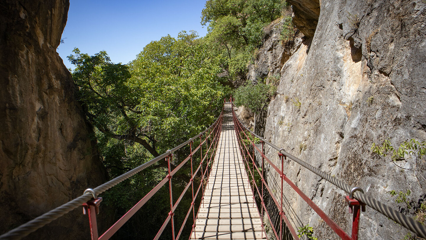 Hängebrücke Chahorros de Monachil | © Sunhikes