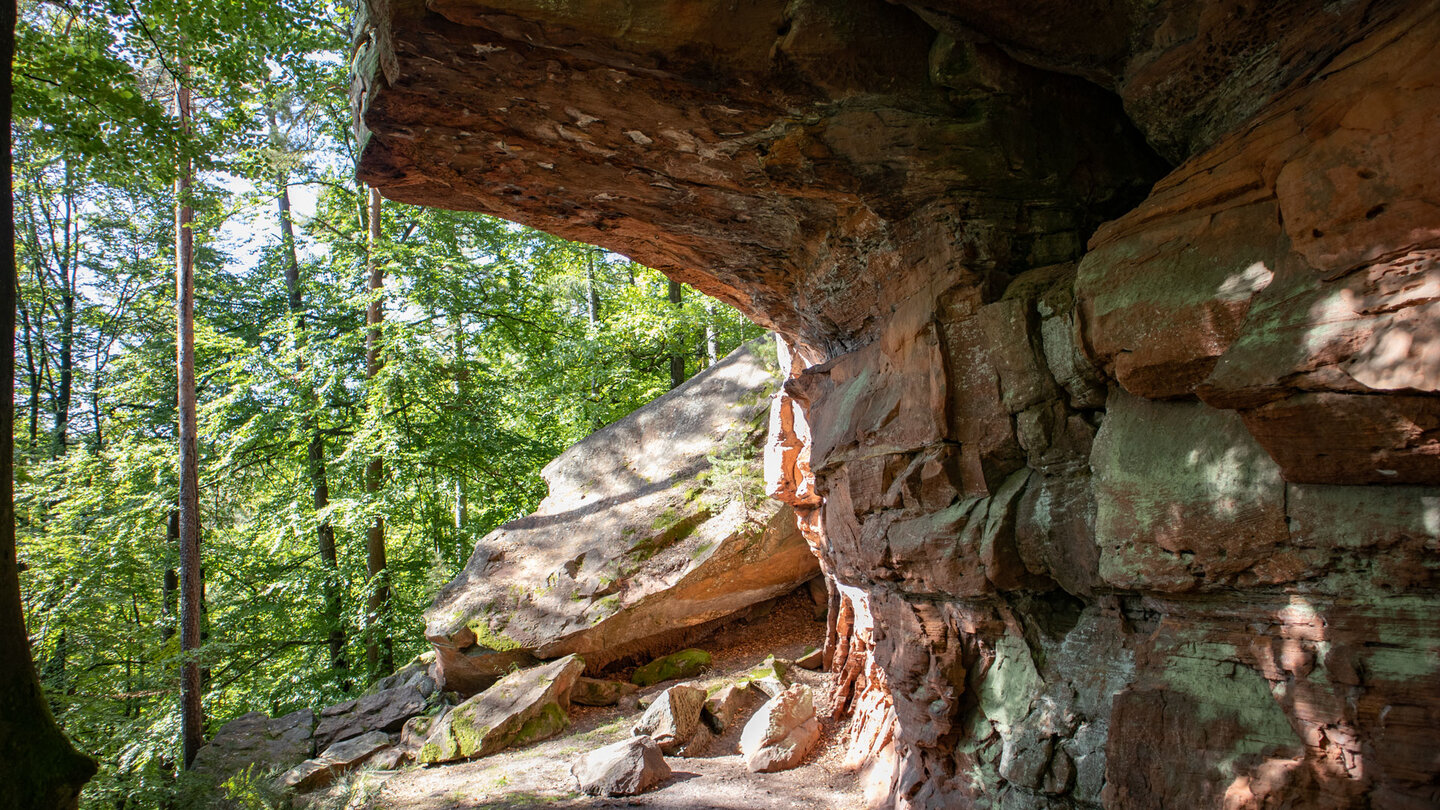 Hohle Felsen im Dahner Felsenland | © Sunhikes