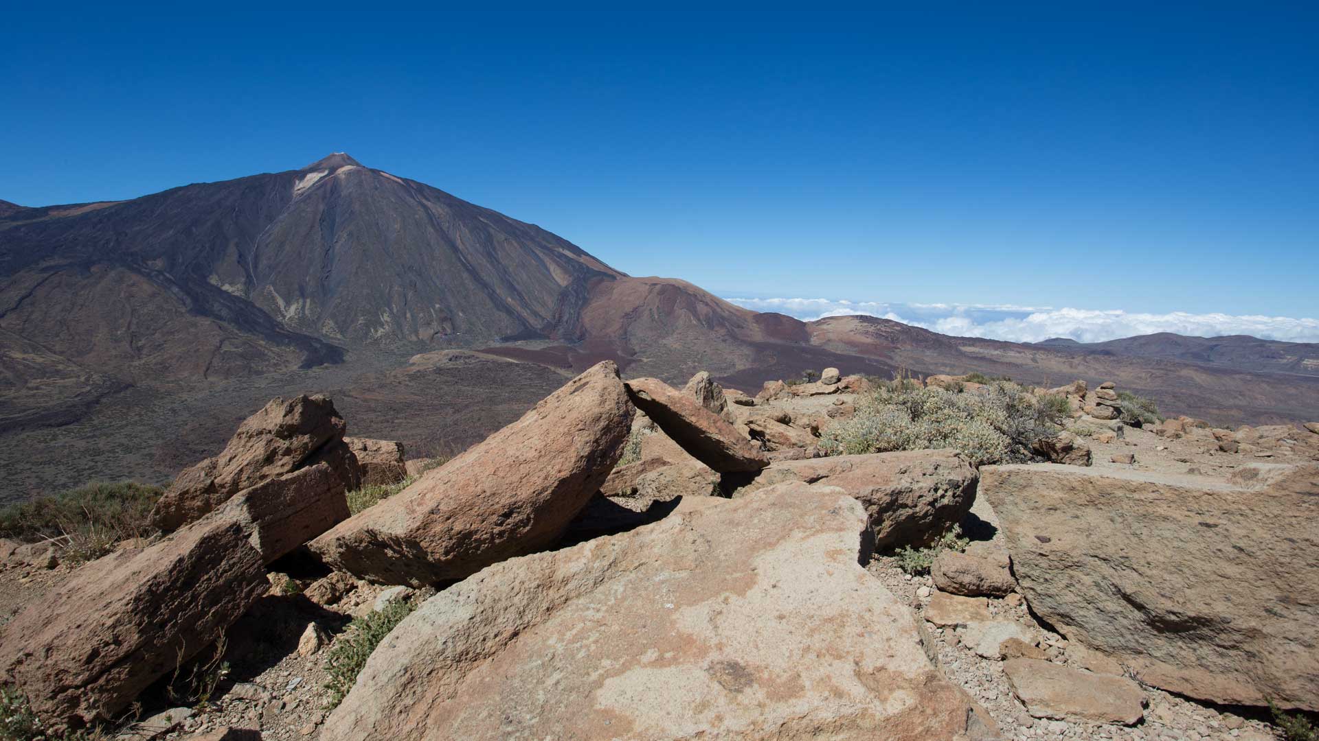 Ausblick vom Gipfel des Montaña Guajara zum Teide | © SUNHIKES Ausblick vom Gipfel des Montaña Guajara zum Teide | © SUNHIKES
