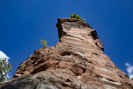 Burgfelsen der Froensburg bei Niedersteinbach | © Sunhikes