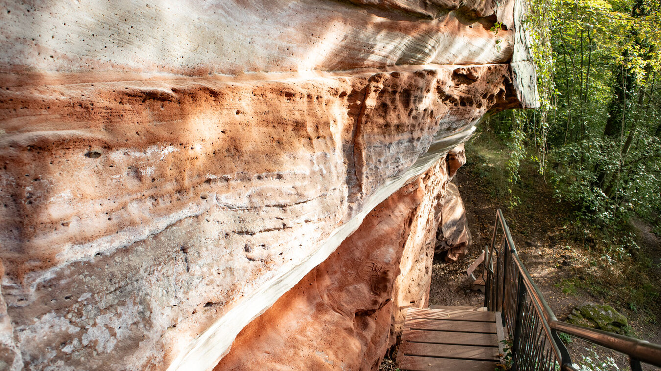 Burgfels des Château de Ramstein | © Sunhikes