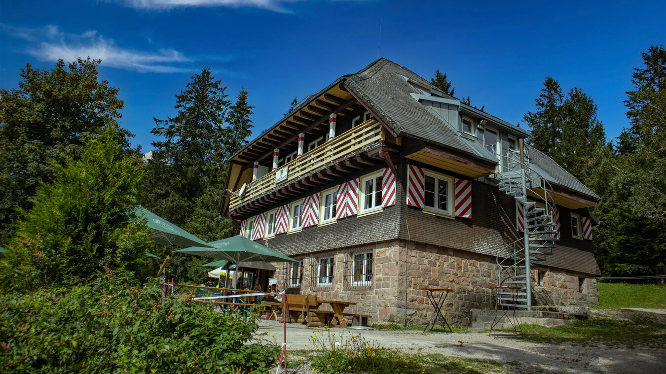 die Darmstädter Hütte  | © Sunhikes