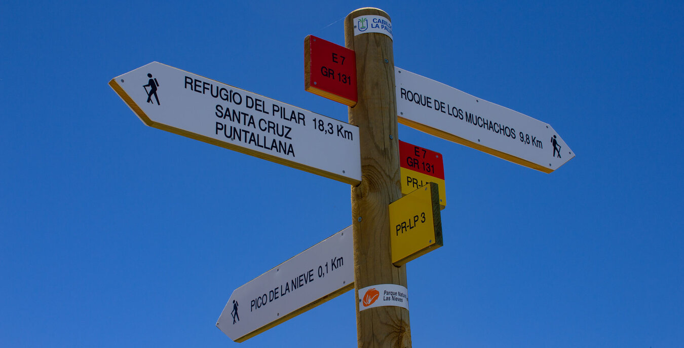 Wegweiser für Wanderungen am Pico de las Nieves | © SUNHIKES