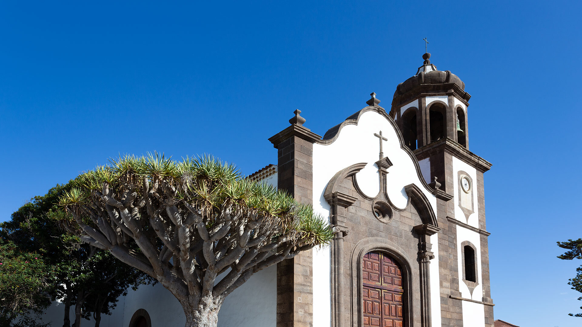 Iglesia San Juan Bautista in Villa de Arico | © Sunhikes