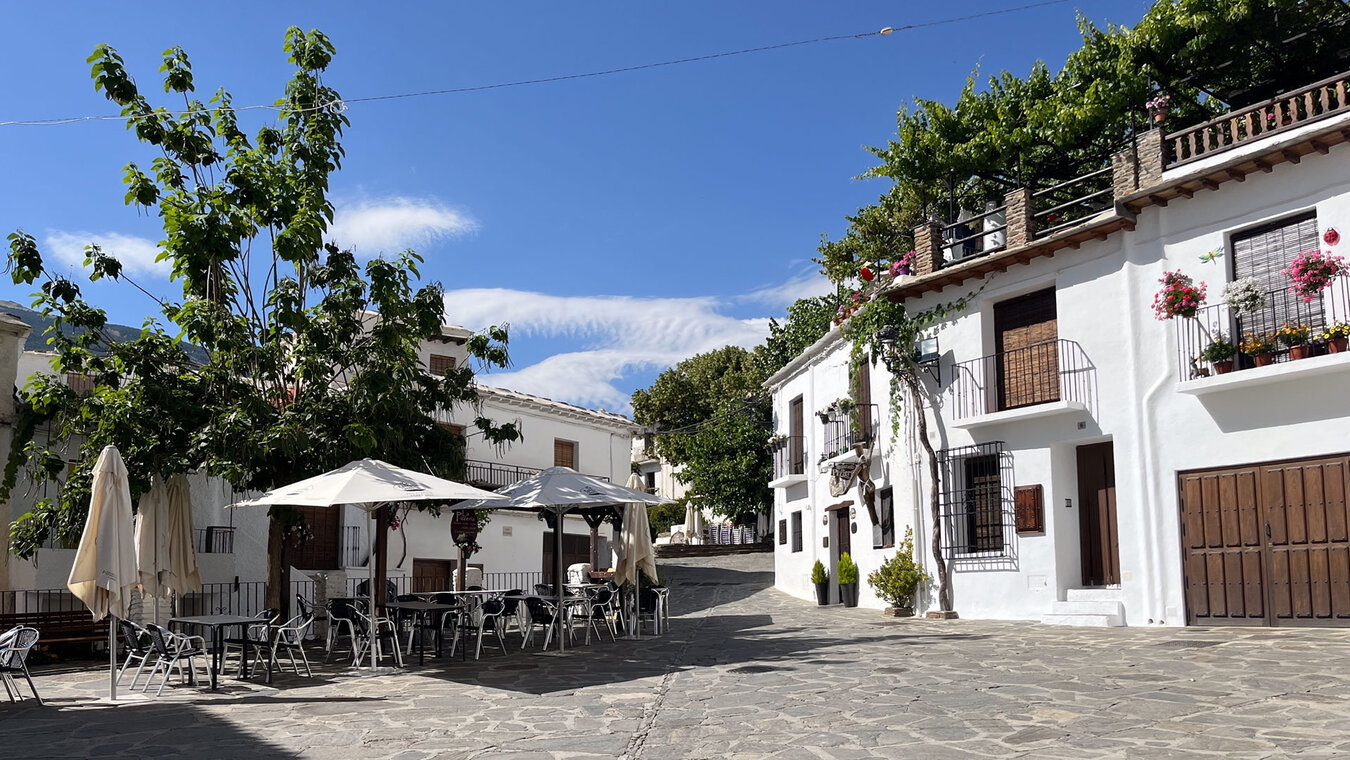 Capileira ist das das höchstgelegene Dorf der Alpujarra | © Sunhikes