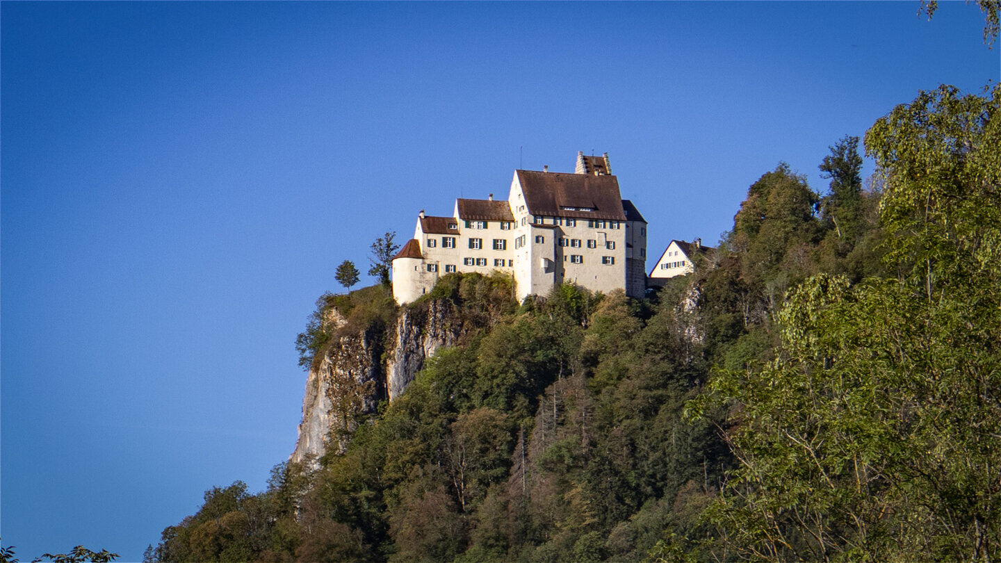 Burg Werenwag hoch über dem Donautal | © Sunhikes