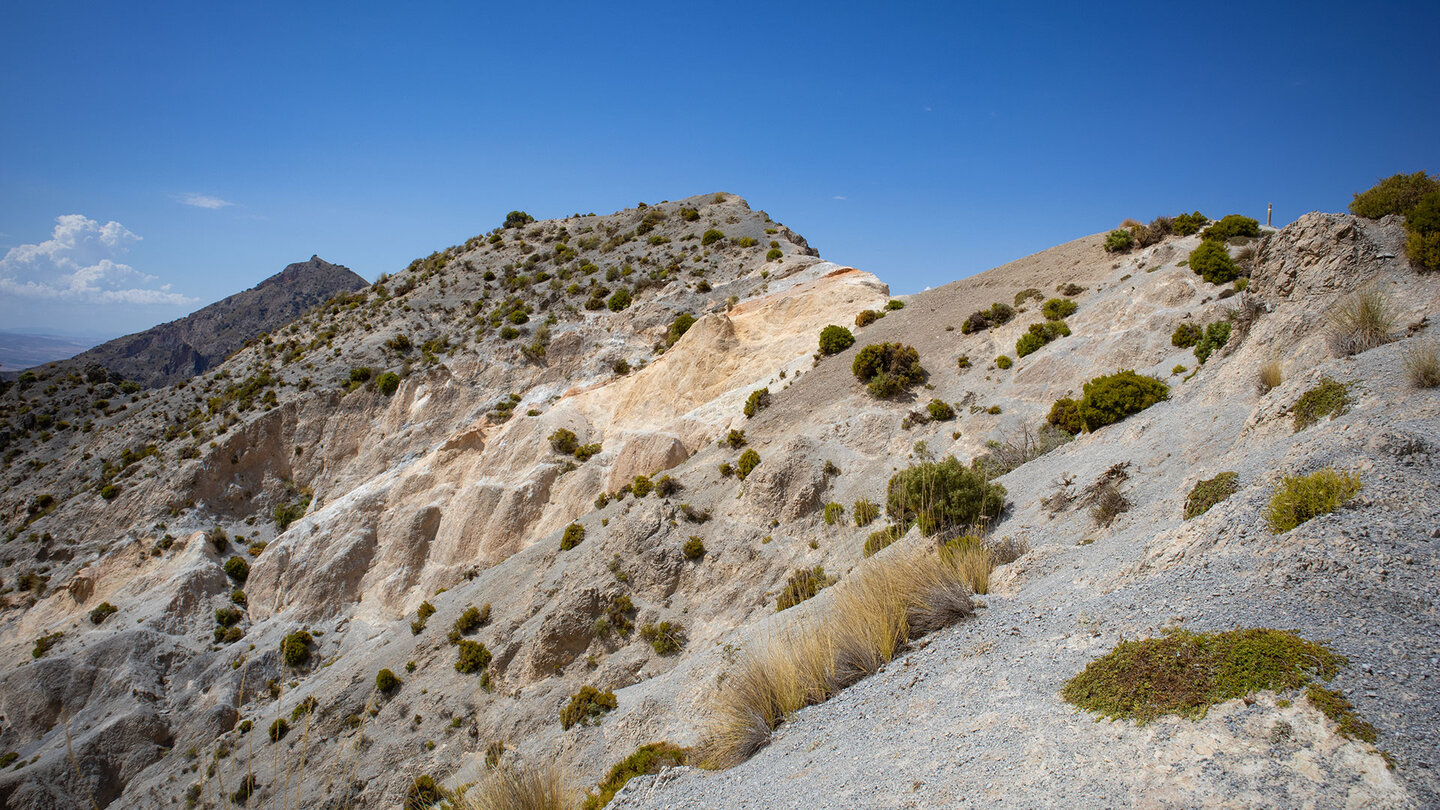 Gebirgslandschaft im Tal des Río Dílar bei Granada | © Sunhikes