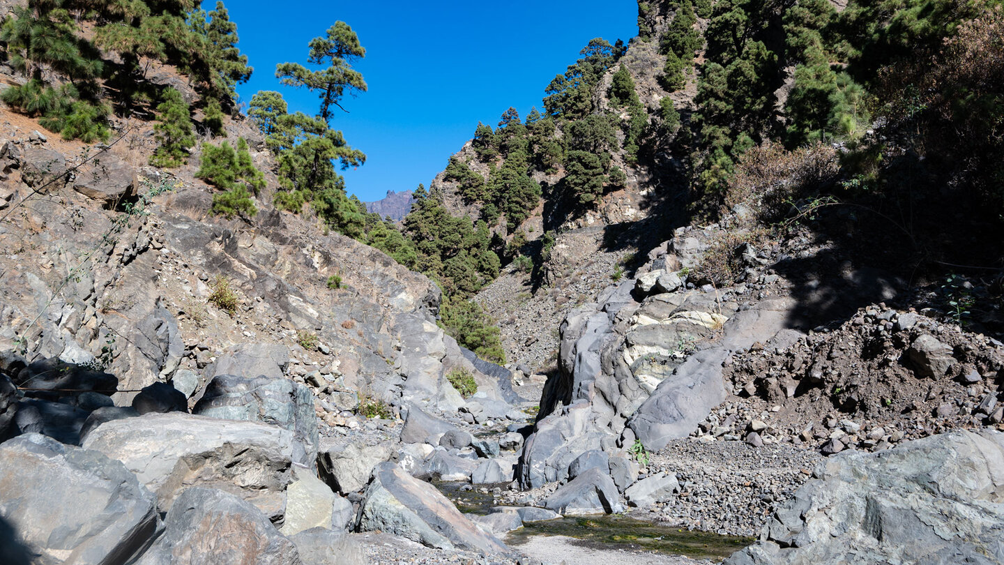 Wanderung durchs Bachbett des Rio de Taburiente | © Sunhikes