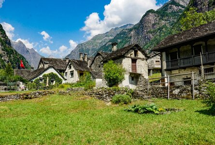 Wandern im Tessin | © Sunhikes