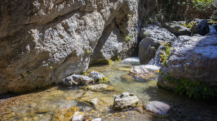 Blick auf den Río Monachil  | © Sunhikes