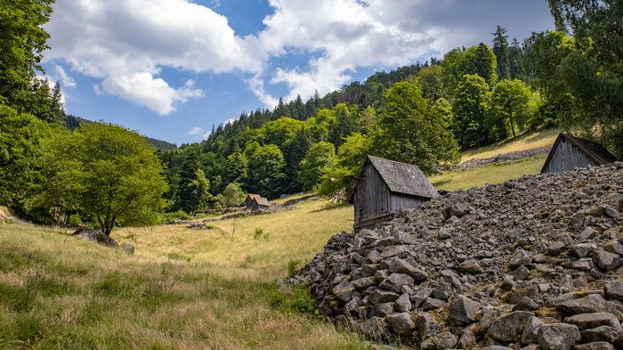 Heuhütten im Murgtal | © Sunhikes Heuhütten im Murgtal | © Sunhikes