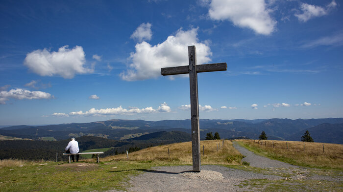 Gipfel des Belchen im Südschwarzwald | © Sunhikes Gipfel des Belchen im Südschwarzwald | © Sunhikes