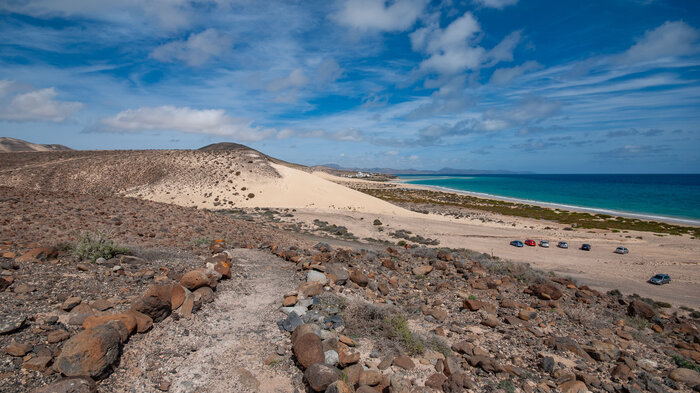 der Wanderweg GR 131 am Risco del Paso auf Fuerteventura | © Sunhikes