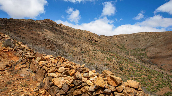 Schichtmauern  Weg Grandillo-Sattel Fuerteventura | © Sunhikes