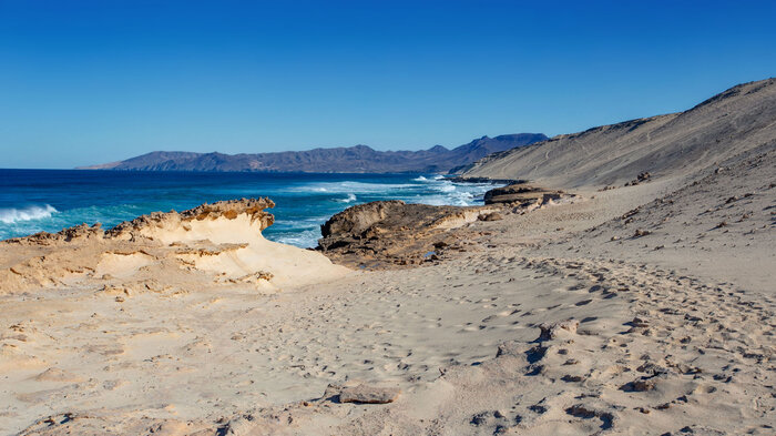 Westküste Fuerteventuras im Wüstengebiet | © Sunhikes