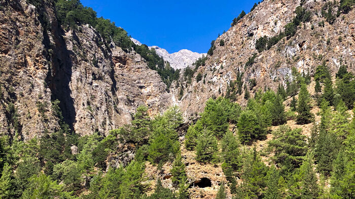 Lefka Ori erheben sich hinter der Samaria-Schlucht | © Sunhikes