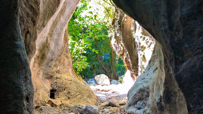 Sarakina-Schlucht ist ein Geheimtipp | © Sunhikes