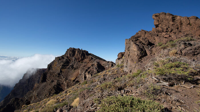 fantastische Gebirgszüge an der Gipfelkette der Caldera de Taburiente | © Sunhikes die Gipfelkette der Caldera de Taburiente | © Sunhikes
