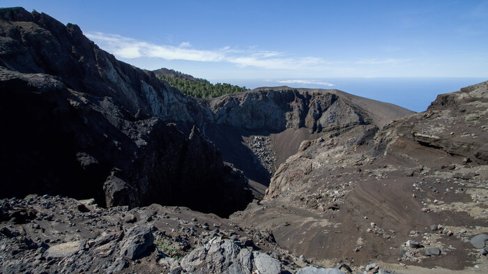 Wanderung zum Krater Hoyo Negro auf La Palma | © Sunhikes