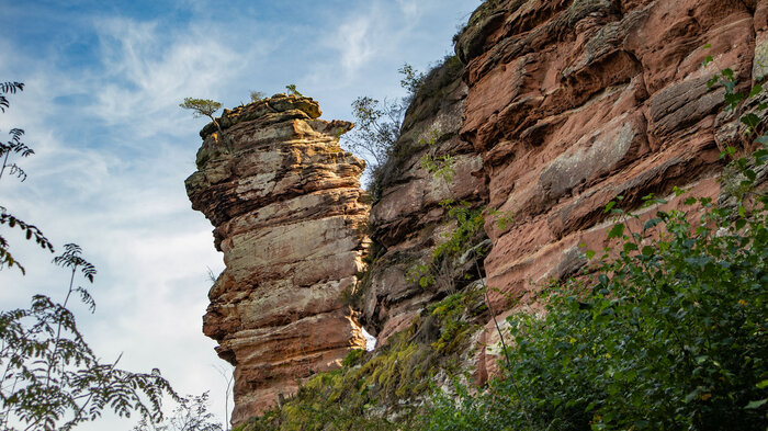Felsturm am Lämmerfels im Dahner Felsenland | © Sunhikes
