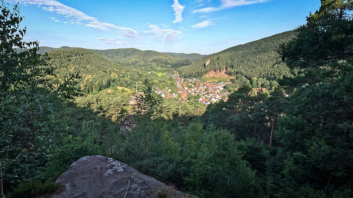 der Hornstein nahe Völkersweiler im Pfälzerwald | © Sunhikes