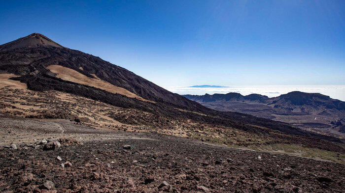 Wanderung von Boca Tauce über Narices del Teide und Pico Viejo zum Teleférico | © Sunhikes Wanderung Boca Tauce über Narices del Teide und Pico Viejo zum Teleférico | © Sunhikes