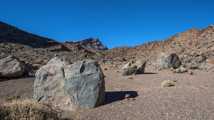 mächtige Findlinge unterhalb des Roque de la Grieta | © Sunhikes große Findlinge unterhalb des Roque de la Grieta | © Sunhikes
